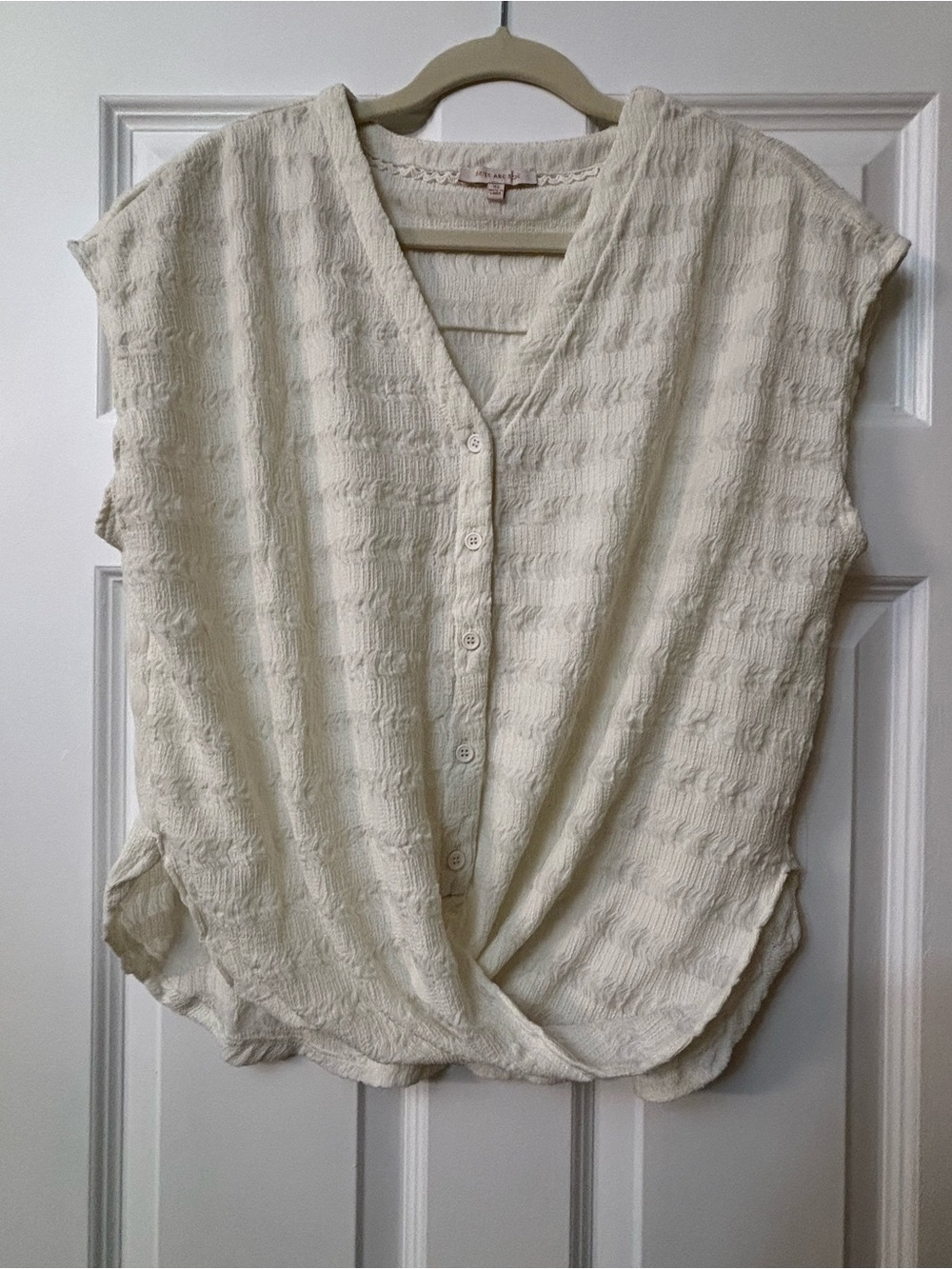 Skies Are Blue Cream Textured Button-Front V-Neck Top